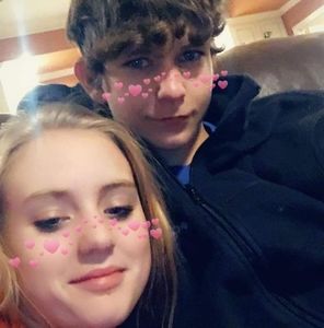 Meet your Posher, Casandra